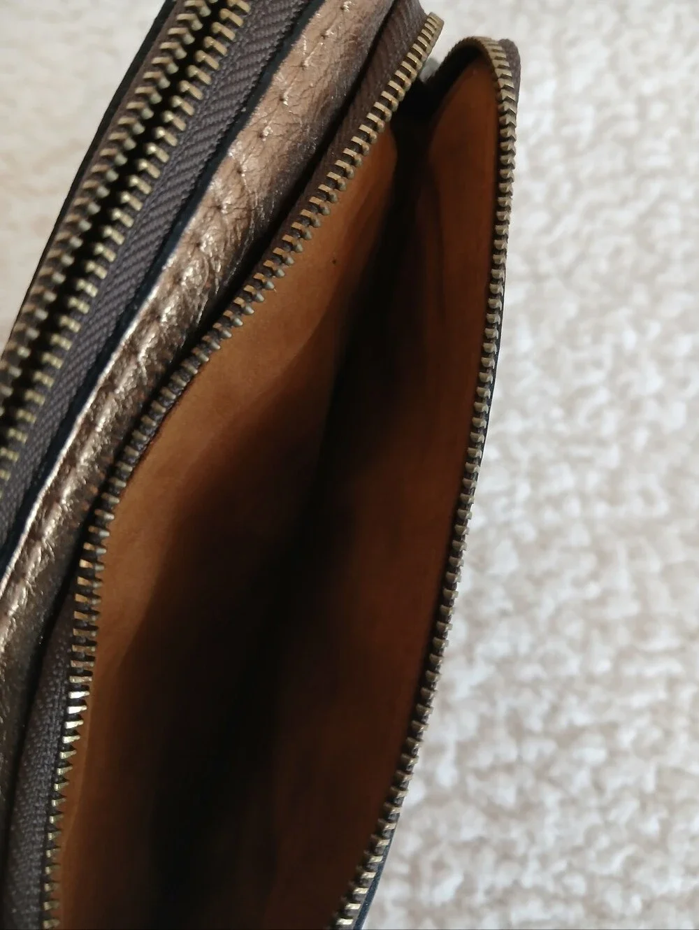 Patricia Nash Distressed Metallic Gold Leather Wristlet Clutch NWT